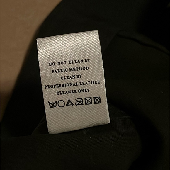 GRLFRND Carter Leather Bicycle Shorts In Black- Size Small - Picture 8 of 12